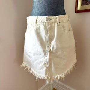 free people White Denim Fringe Skirt size 30, lightly worn